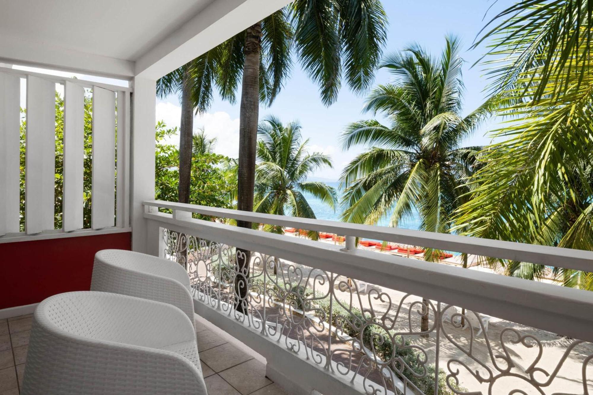 Grand Decameron Montego Beach, A Trademark All-Inclusive Resort Монтего-Бей Екстер'єр фото