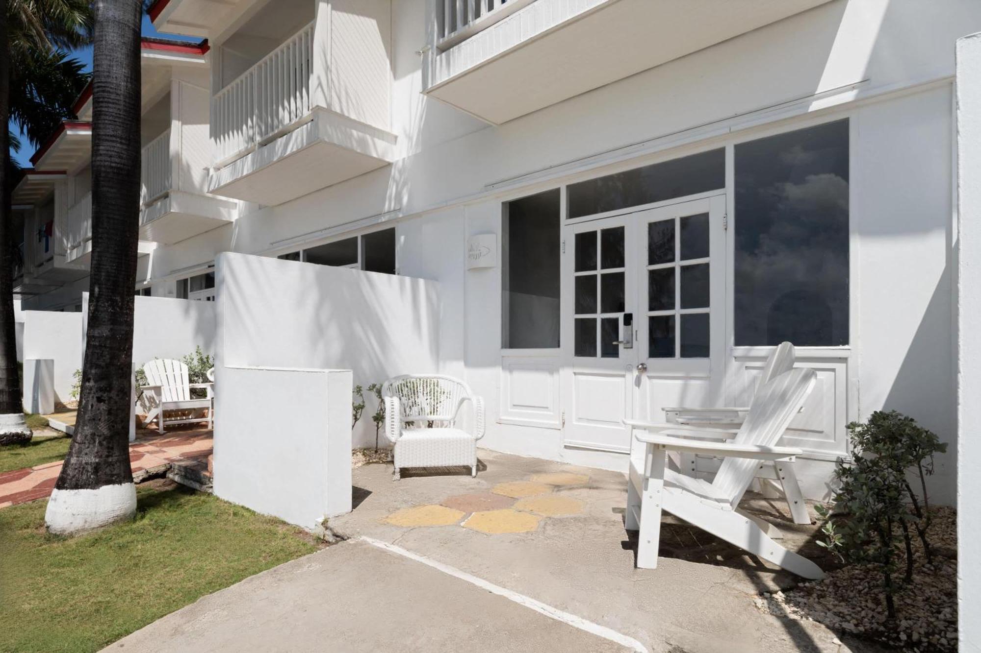 Grand Decameron Montego Beach, A Trademark All-Inclusive Resort Монтего-Бей Екстер'єр фото
